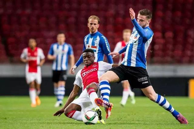 部的和谐氛 部的和谐氛