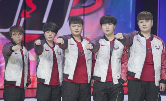 杨井浪的敬 杨井浪的敬